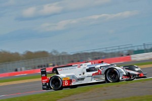 Audi remporte la première manche du championnat WEC 2015