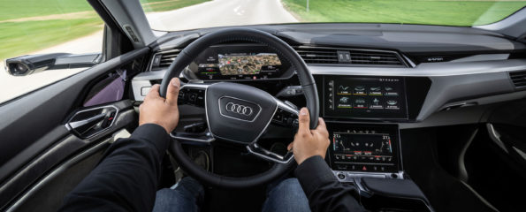Audi e-tron quattro - POV Drive