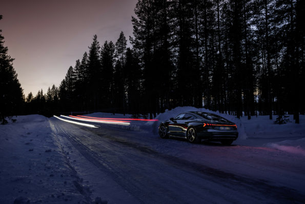 Audi RS e-tron GT - 3/4 Arriere