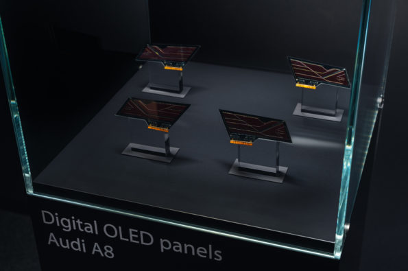 Panneaux OLED Digitaux - Audi A8