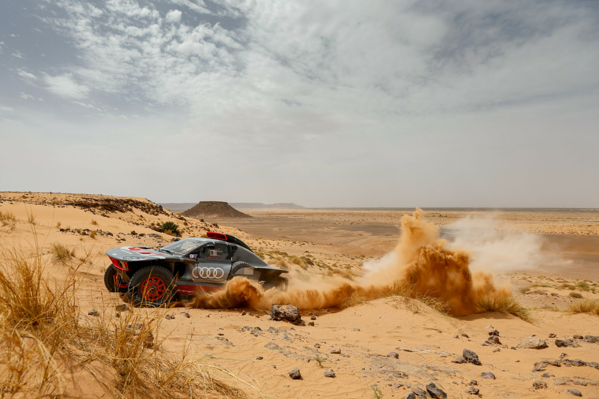 Audi RS Q e-tron n° 224 9ème Dakar 2022 Ekström 1/43 Spark S3186