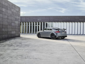 Audi TT RS Coupé iconic edition