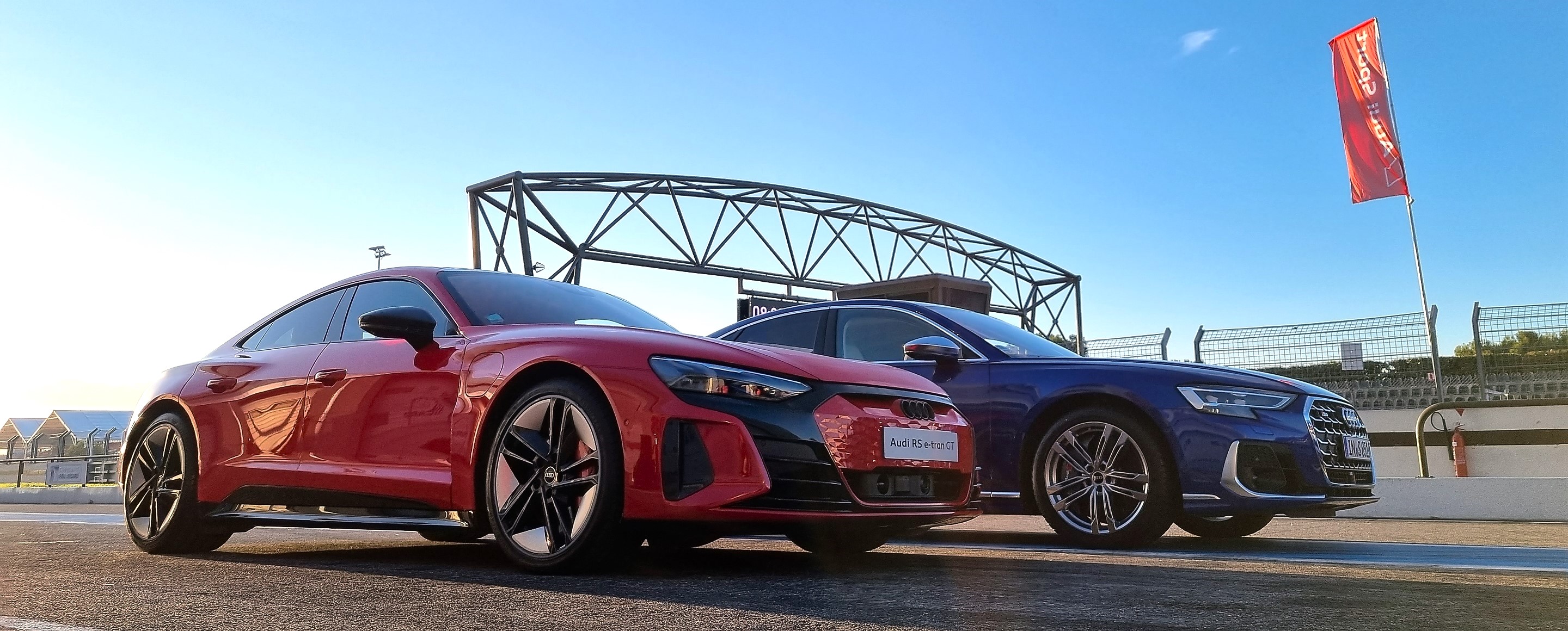 Audi RS e-tron GT et Audi S8