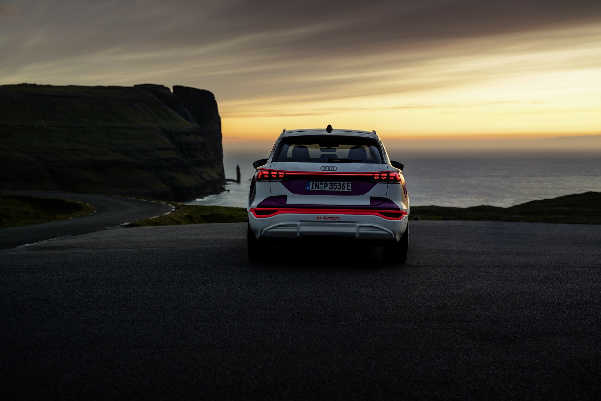 Audi Q6 e-tron prototype - Feux Arriere Digital OLED