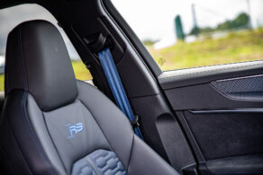 Interieur Audi RS 6 Avant performance bleu ascari