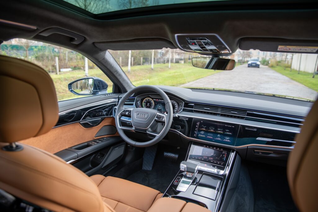 Audi A8 L 60 TFSI e quattro