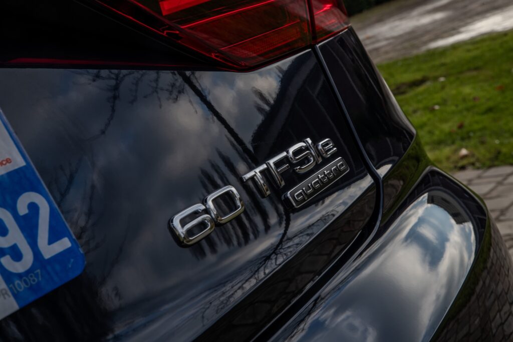 Audi A8 L 60 TFSI e quattro