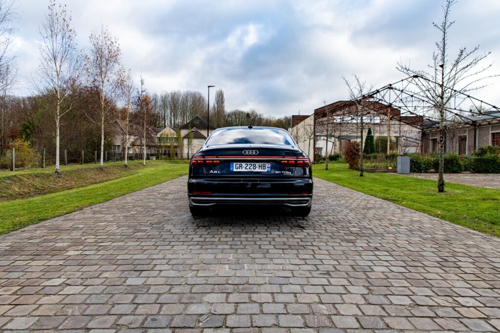 Audi A8 L 60 TFSI e quattro