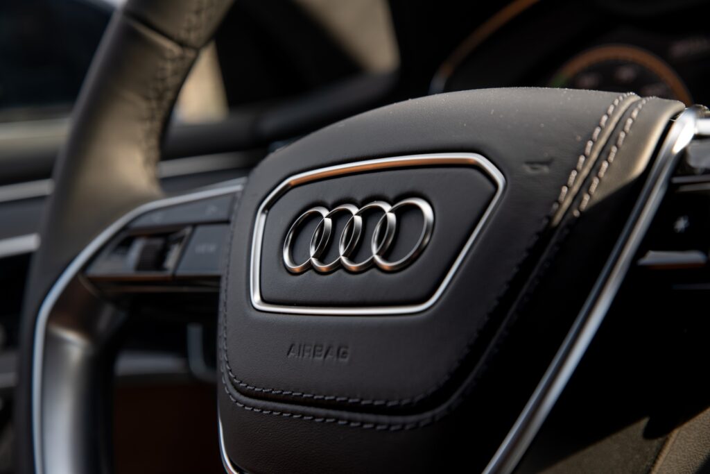 Audi A8 L 60 TFSI e quattro